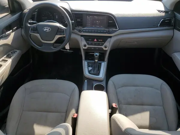 5NPD84LF5JH251800 2018 HYUNDAI ELANTRA - Image 8