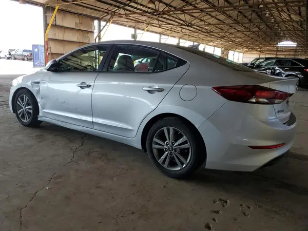 5NPD84LF5JH254759 2018 HYUNDAI ELANTRA - Image 2