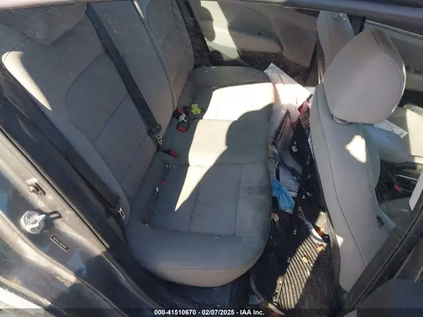 5NPD84LF5JH254910 2018 HYUNDAI ELANTRA - Image 8