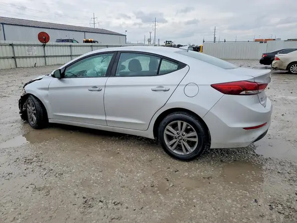 5NPD84LF5JH255538 2018 HYUNDAI ELANTRA - Image 2
