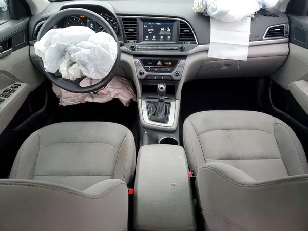 5NPD84LF5JH255538 2018 HYUNDAI ELANTRA - Image 8