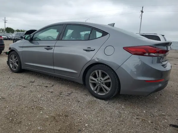 5NPD84LF5JH259721 2018 HYUNDAI ELANTRA - Image 2