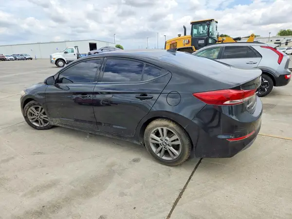 5NPD84LF5JH264286 2018 HYUNDAI ELANTRA - Image 2