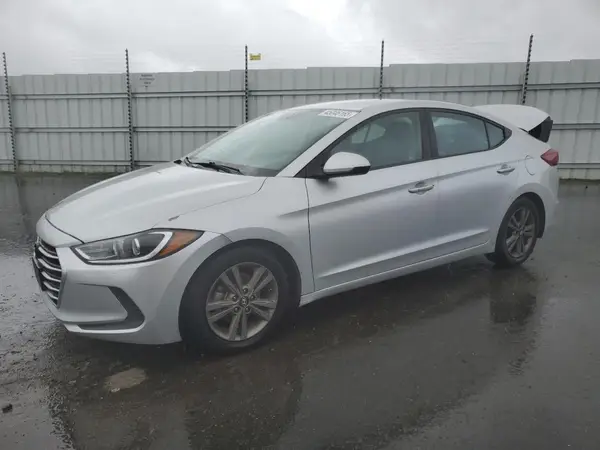 5NPD84LF5JH265809 2018 HYUNDAI ELANTRA - Image 1