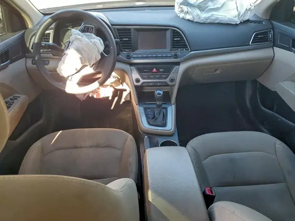 5NPD84LF5JH267611 2018 HYUNDAI ELANTRA - Image 8