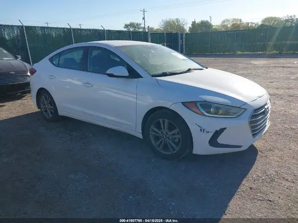 5NPD84LF5JH267673 2018 HYUNDAI ELANTRA - Image 1
