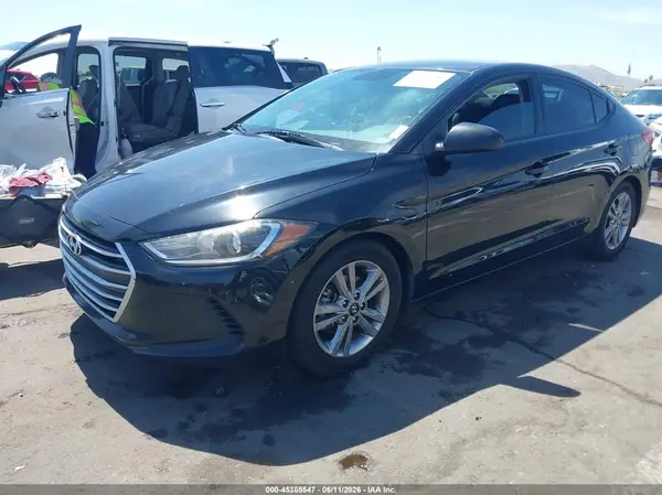 5NPD84LF5JH268001 2018 HYUNDAI ELANTRA - Image 2