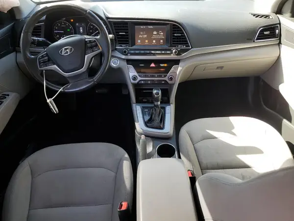 5NPD84LF5JH269679 2018 HYUNDAI ELANTRA - Image 8