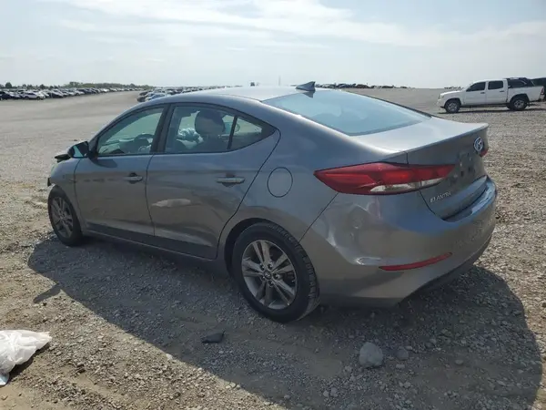 5NPD84LF5JH270668 2018 HYUNDAI ELANTRA - Image 2