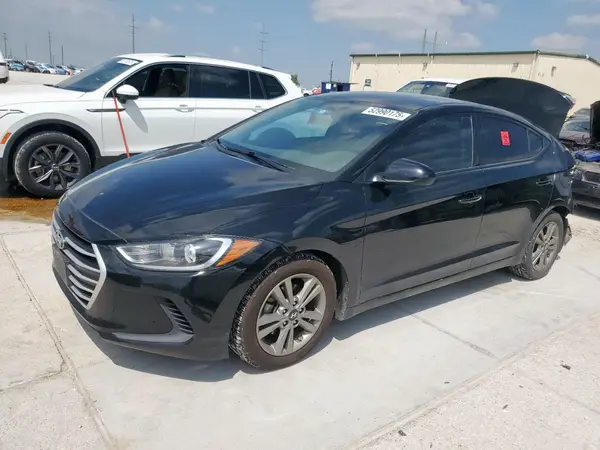 5NPD84LF5JH272517 2018 HYUNDAI ELANTRA - Image 1