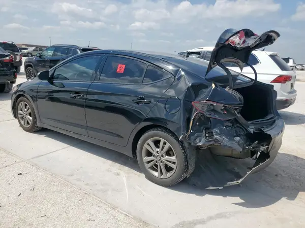 5NPD84LF5JH272517 2018 HYUNDAI ELANTRA - Image 2