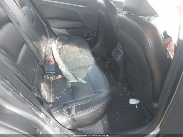 5NPD84LF5JH272999 2018 HYUNDAI ELANTRA - Image 8