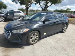 5NPD84LF5JH275823 2018 HYUNDAI ELANTRA