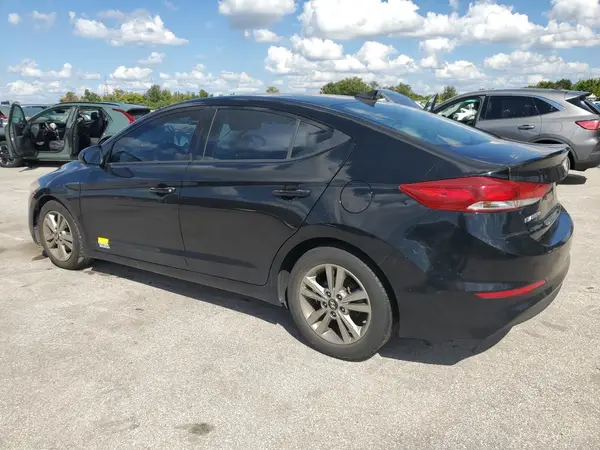 5NPD84LF5JH275823 2018 HYUNDAI ELANTRA - Image 2