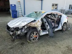 5NPD84LF5JH275854 2018 HYUNDAI ELANTRA