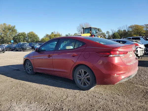 5NPD84LF5JH277670 2018 HYUNDAI ELANTRA - Image 2