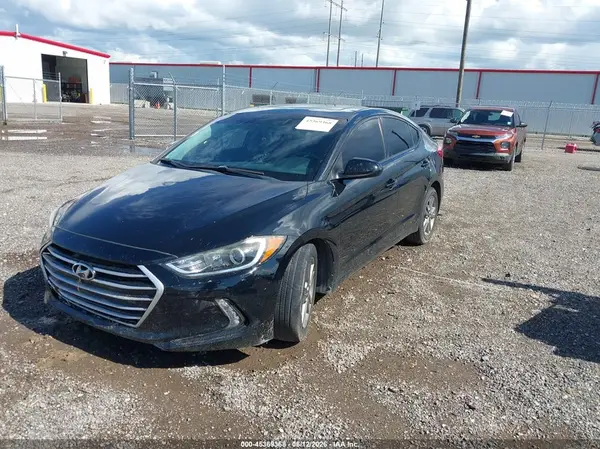 5NPD84LF5JH279094 2018 HYUNDAI ELANTRA - Image 2
