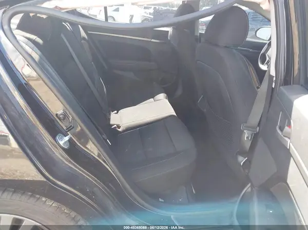 5NPD84LF5JH279094 2018 HYUNDAI ELANTRA - Image 8