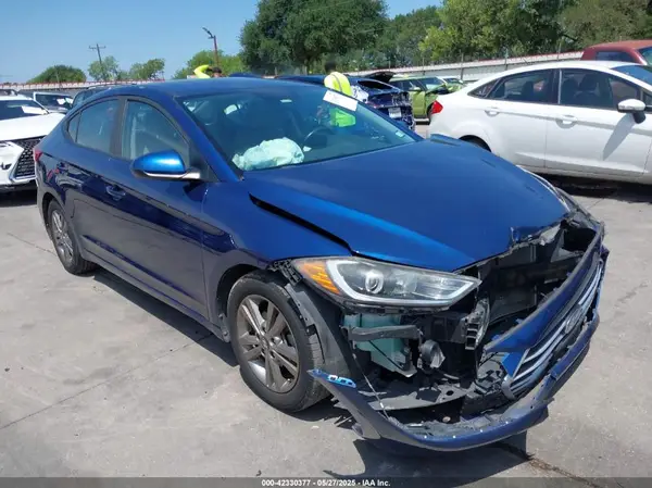 5NPD84LF5JH279306 2018 HYUNDAI ELANTRA - Image 1