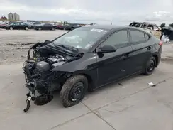 5NPD84LF5JH281105 2018 HYUNDAI ELANTRA