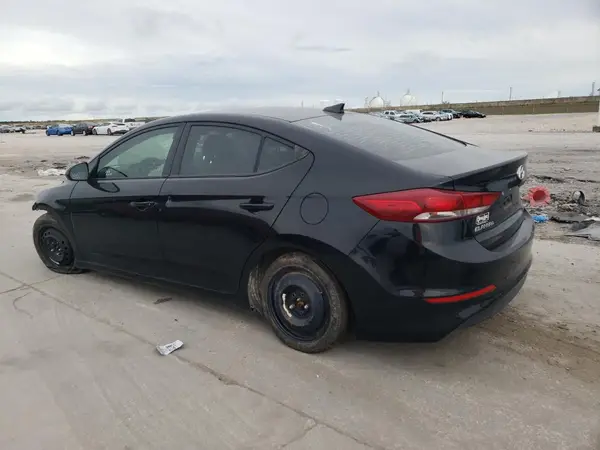 5NPD84LF5JH281105 2018 HYUNDAI ELANTRA - Image 2