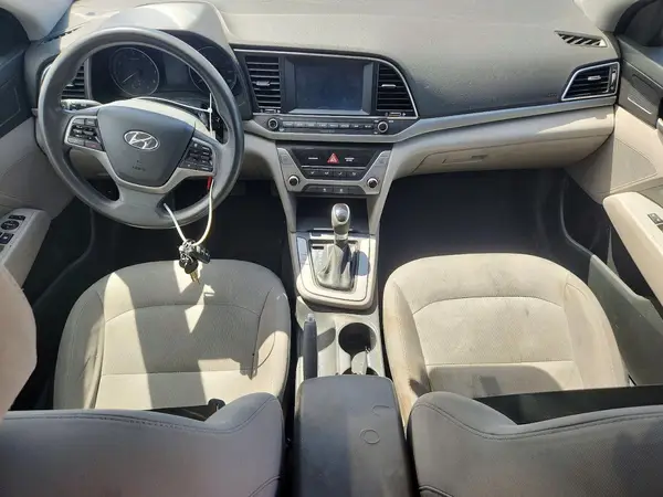 5NPD84LF5JH281363 2018 HYUNDAI ELANTRA - Image 8