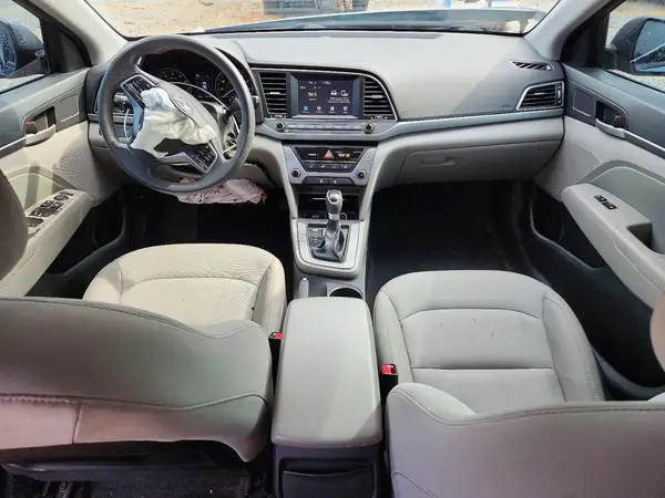 5NPD84LF5JH283310 2018 HYUNDAI ELANTRA - Image 8