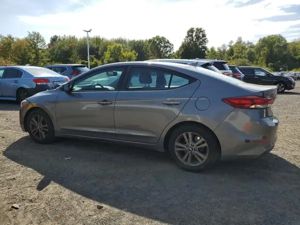 5NPD84LF5JH286188 2018 HYUNDAI ELANTRA - Image 2