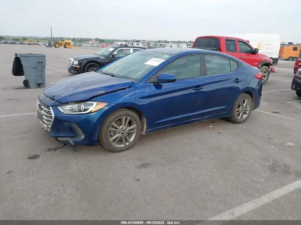 5NPD84LF5JH287177 2018 HYUNDAI ELANTRA - Image 2