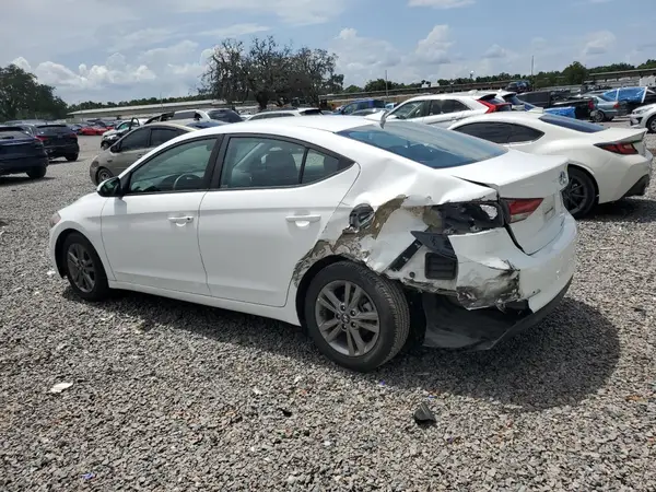 5NPD84LF5JH288412 2018 HYUNDAI ELANTRA - Image 2