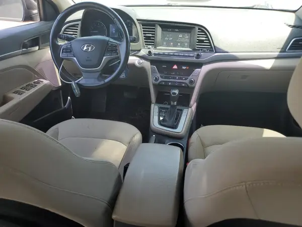 5NPD84LF5JH288801 2018 HYUNDAI ELANTRA - Image 8