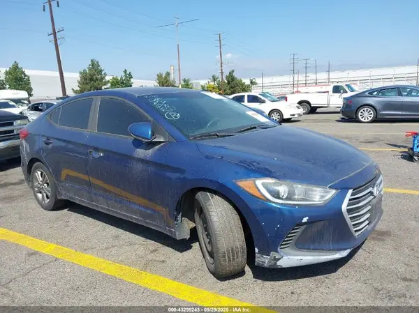 5NPD84LF5JH289351 2018 HYUNDAI ELANTRA