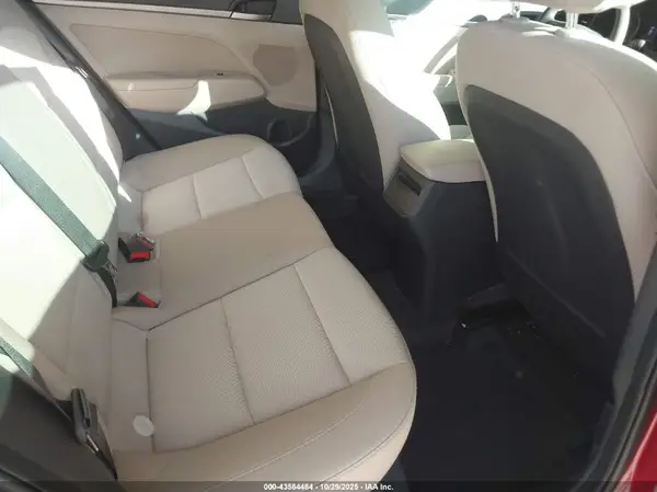 5NPD84LF5JH293674 2018 HYUNDAI ELANTRA - Image 8
