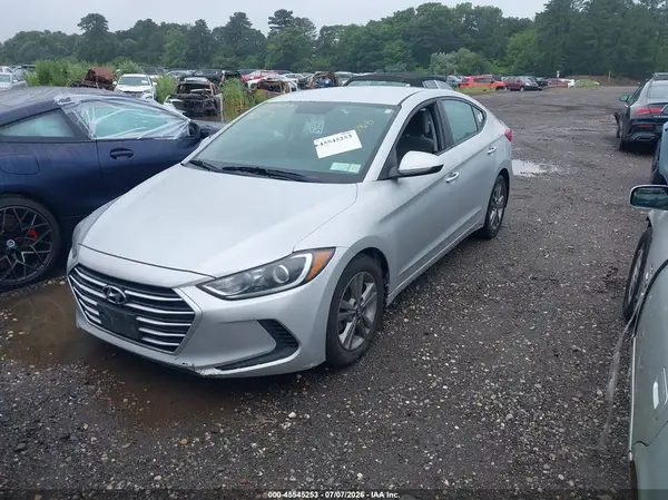 5NPD84LF5JH296848 2018 HYUNDAI ELANTRA - Image 2