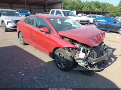 5NPD84LF5JH297580 2018 HYUNDAI ELANTRA