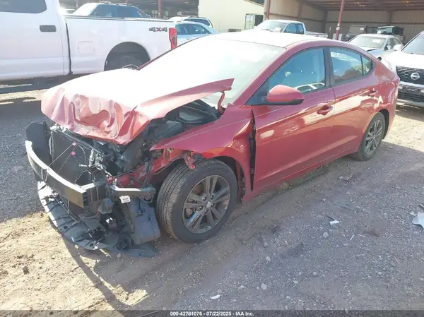 5NPD84LF5JH297580 2018 HYUNDAI ELANTRA - Image 2