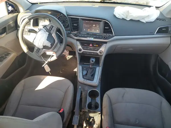 5NPD84LF5JH298034 2018 HYUNDAI ELANTRA - Image 8