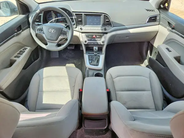 5NPD84LF5JH298910 2018 HYUNDAI ELANTRA - Image 8