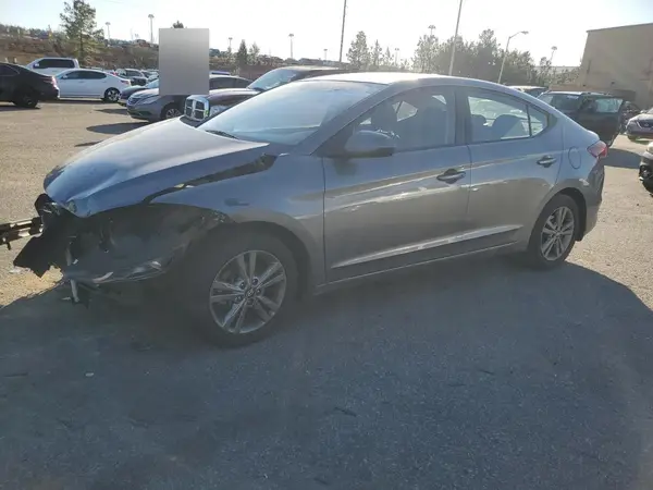 5NPD84LF5JH300106 2018 HYUNDAI ELANTRA - Image 1