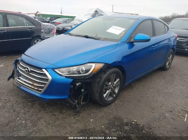 5NPD84LF5JH300574 2018 HYUNDAI ELANTRA - Image 2