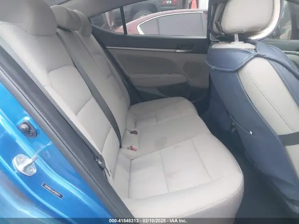5NPD84LF5JH300574 2018 HYUNDAI ELANTRA - Image 8