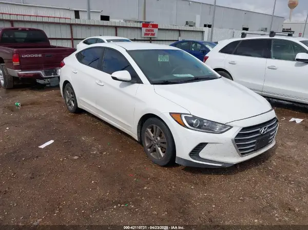 5NPD84LF5JH303006 2018 HYUNDAI ELANTRA - Image 1