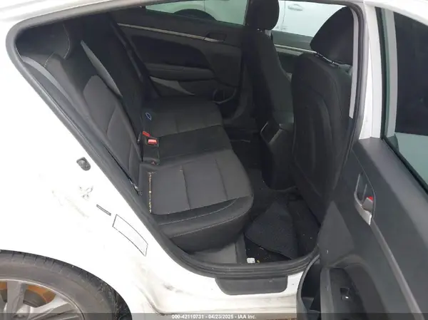 5NPD84LF5JH303006 2018 HYUNDAI ELANTRA - Image 8