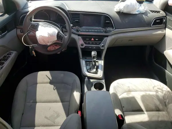 5NPD84LF5JH303765 2018 HYUNDAI ELANTRA - Image 8