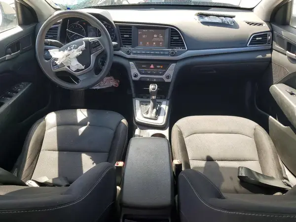 5NPD84LF5JH303958 2018 HYUNDAI ELANTRA - Image 8