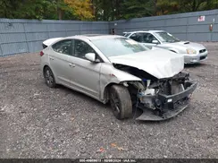 5NPD84LF5JH305435 2018 HYUNDAI ELANTRA