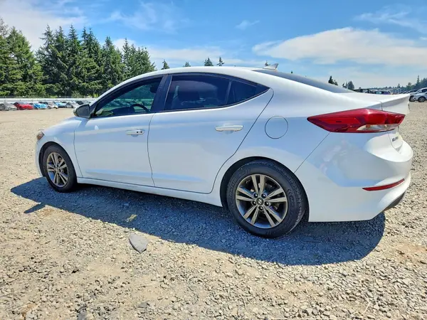 5NPD84LF5JH306794 2018 HYUNDAI ELANTRA - Image 2