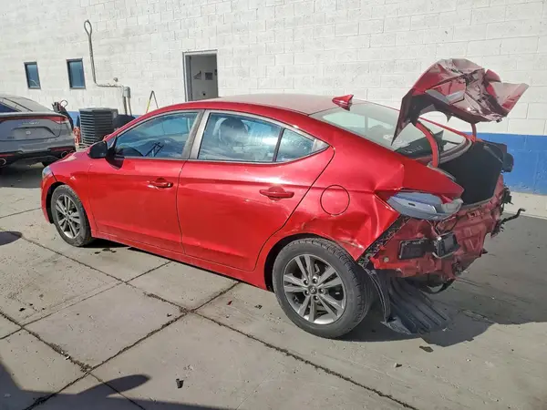 5NPD84LF5JH307203 2018 HYUNDAI ELANTRA - Image 2