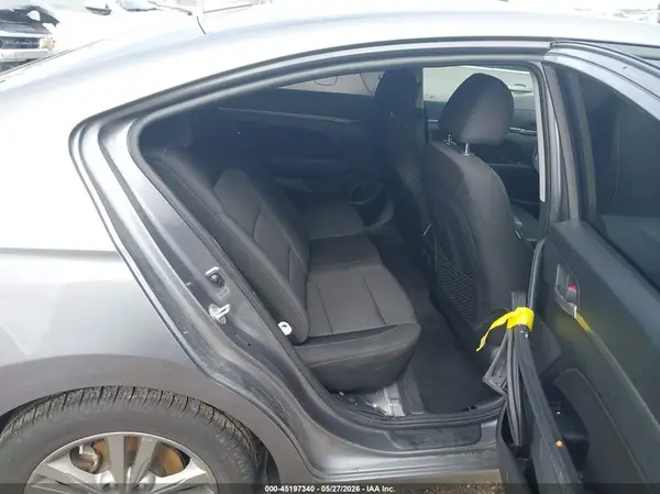 5NPD84LF5JH307606 2018 HYUNDAI ELANTRA - Image 8