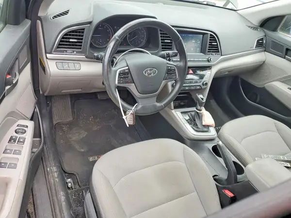 5NPD84LF5JH315351 2018 HYUNDAI ELANTRA - Image 8